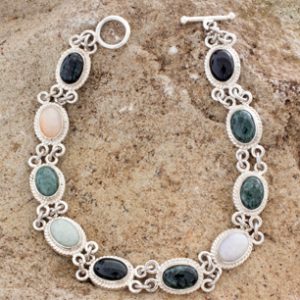 Guatemalan Jade Heart Necklace, 'Jade Heart'