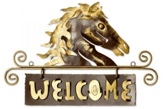 Steel Black Welcome Sign Outdoor Living Horse, 'Golden Horse Welcome'