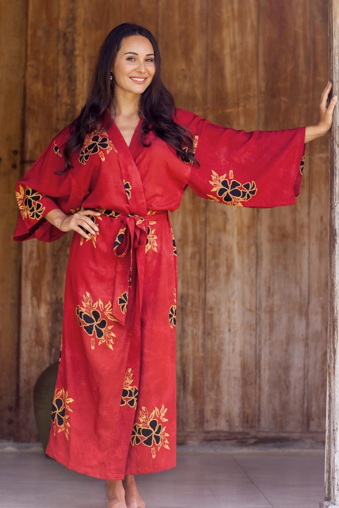 Handcrafted Indonesian Batik Robe, 'Tropical Blooms'