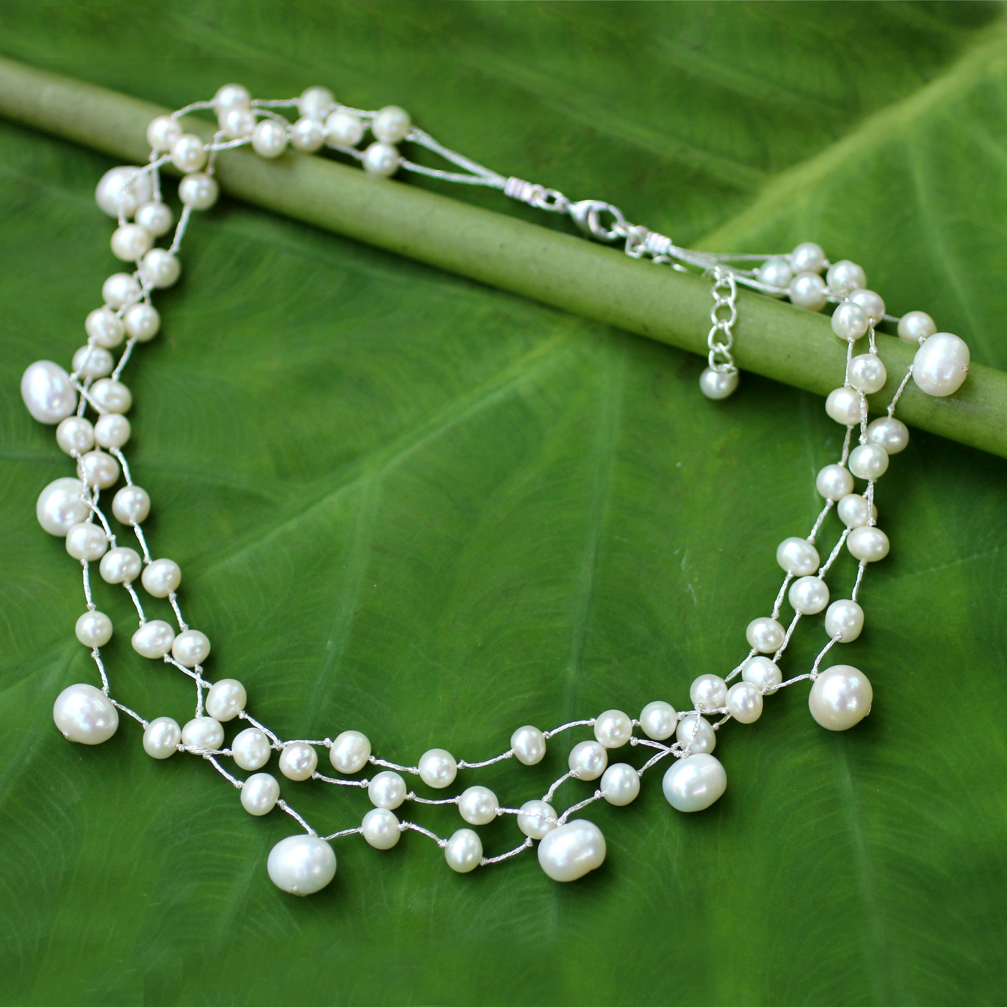 Artisan Crafted Pearl Choker, 'Moonlight Glow' Gemstone to Complement Skin Tone 